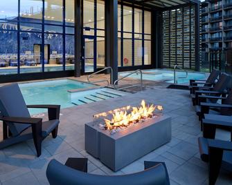 Delta Hotels by Marriott Mont Sainte-Anne, Resort & Convention Center - Beaupre - Budynek
