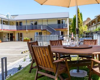Apex Motorlodge- Adults Only - Nelson (Nueva Zelanda) - Patio