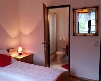 Pension Bergblick - Bad Goisern - Bedroom