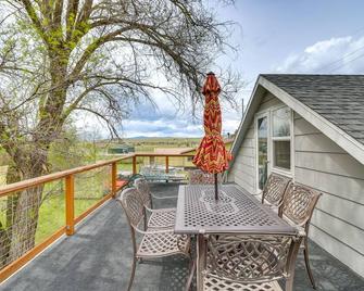 Pet-Friendly Home w/ Yard & Mountain Views! - Polson - Балкон
