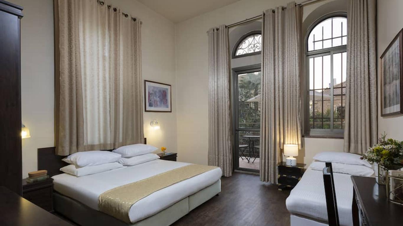 בית קטן בבקעה