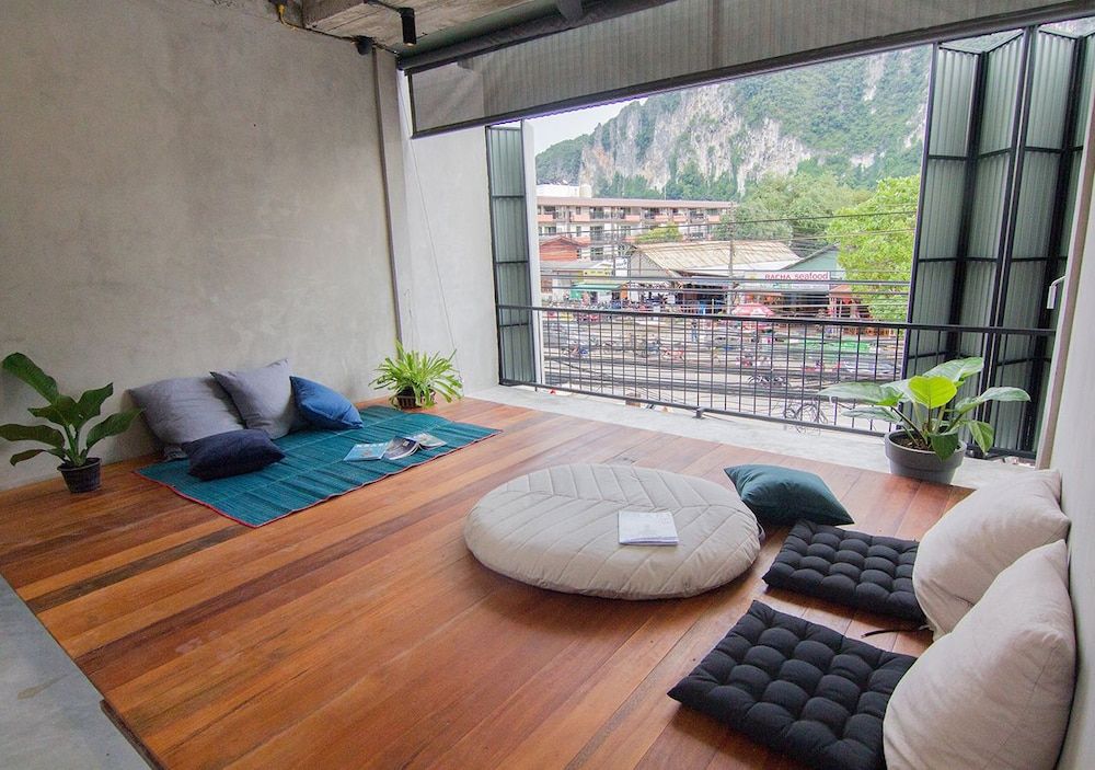 Tan Hostel X Cafe , Aonang Beach - Ao Nang - Patio