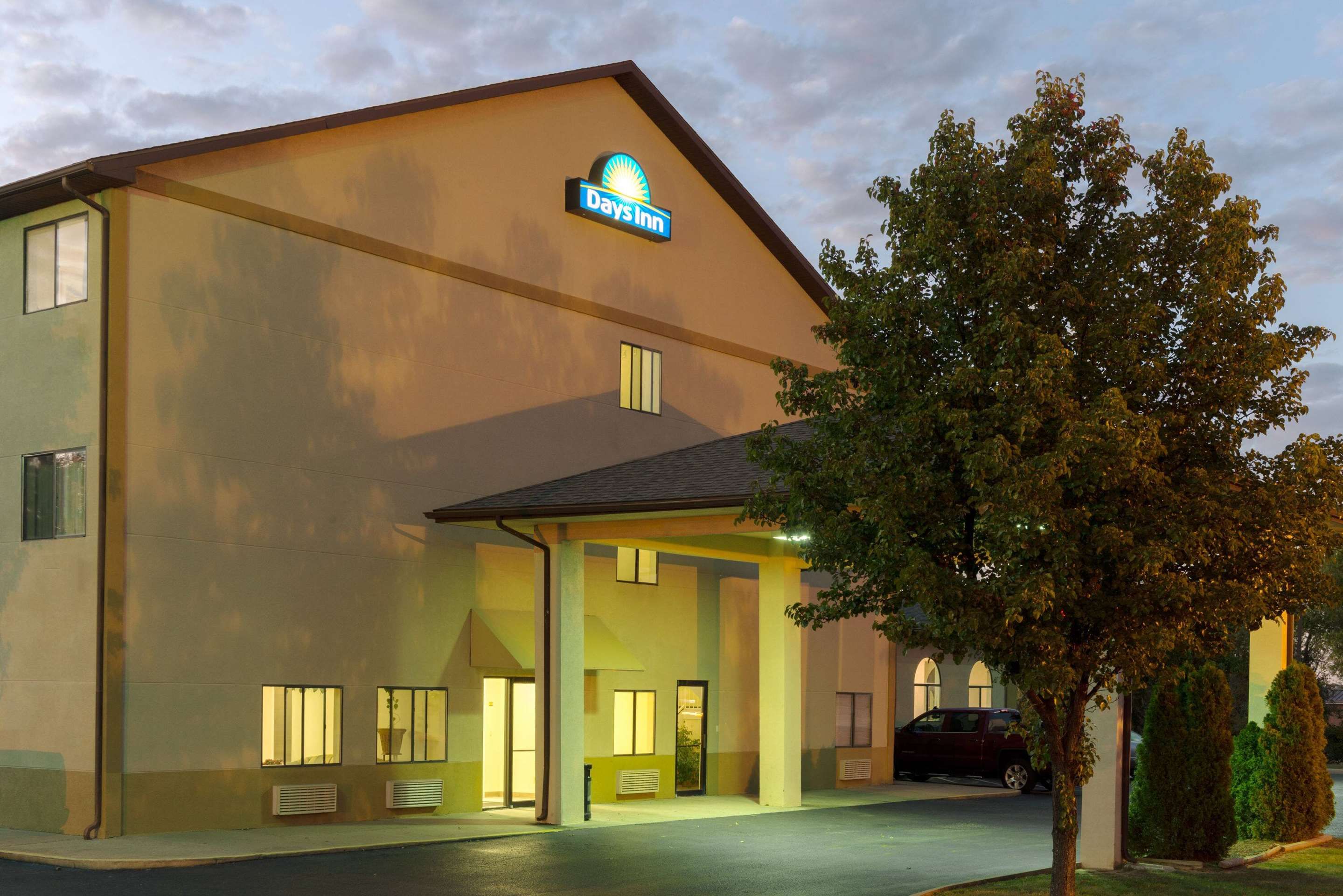 Days Inn by Wyndham Mount Vernon - Mount Vernon - Byggnad