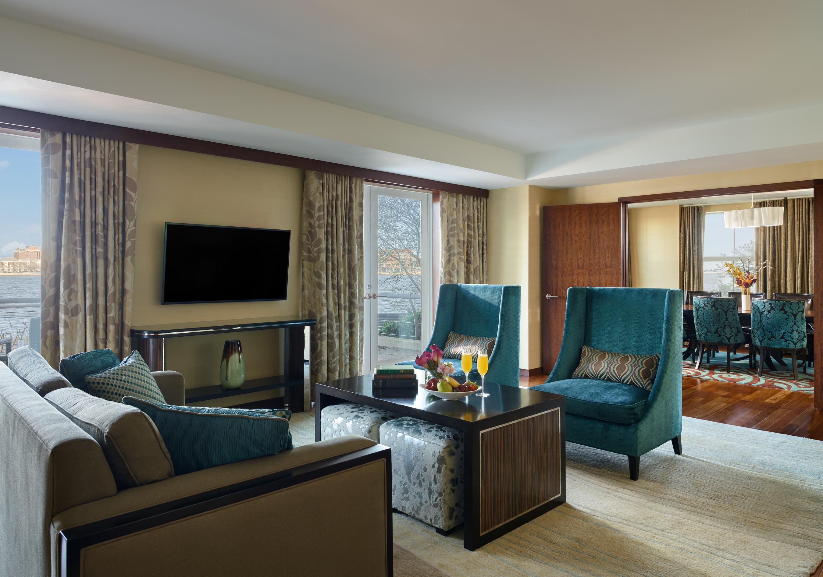 Battery Wharf Hotel, Boston Waterfront