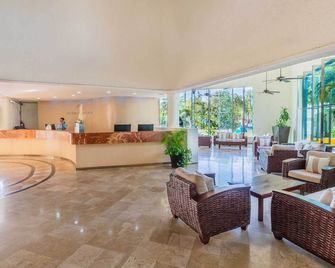Aquamarina Beach Hotel Cancun - Κανκούν - Σαλόνι ξενοδοχείου