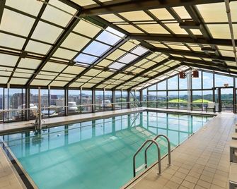 Unique Luxury Apt with Rooftop @Pentagon City - 阿靈頓（阿靈頓縣） - 游泳池