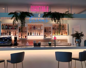 Aquashow Park Hotel - Quarteira - Bar