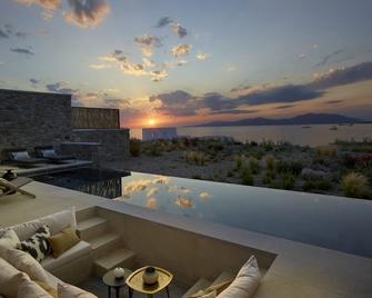 Bonzoe Suites & Villas - Mykonos - Balkon
