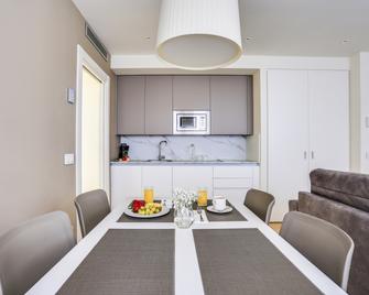 Sercotel Logroño Suites - Logroño - Dining room