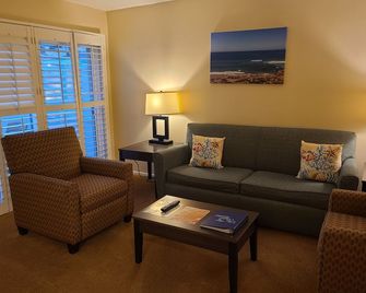 Sand Pebbles Resort - 1 Bedroom Condo in Great Location Right by the Beaches and Attractions - Solana Beach - Sala de estar