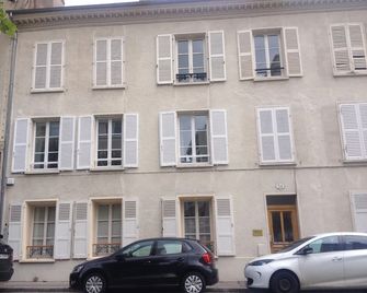Fontainebleau Sweet Home - Фонтенбло - Будівля