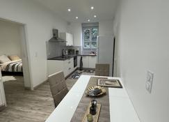 Appartement Cosy Et Chaleureux - Lons-le-Saunier - Dining room