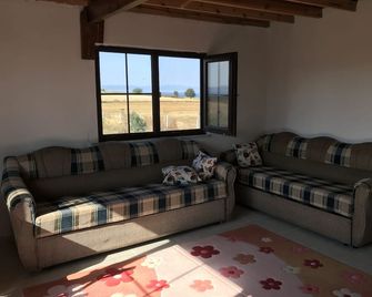 Kublay's - Gelibolu - Living room
