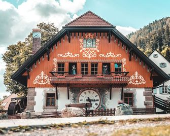 Hotel Hofgut Sternen - Ravennaschlucht - Breitnau - Gebäude