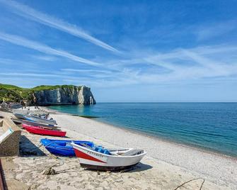 Beautiful home in Thierville with WiFi - Glos-sur-Risle - Playa