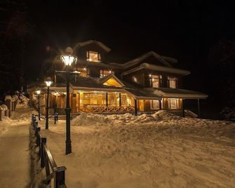 Heevan Retreat - Gulmarg - Building