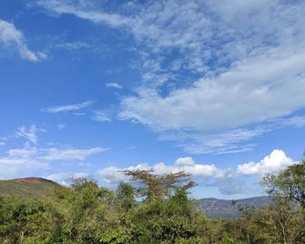 Tranquil Life Accommodation Machakos 2 - Machakos - Outdoors view