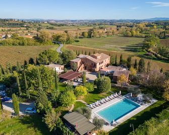 Borgo San Vincenzo - Монтепульчіано