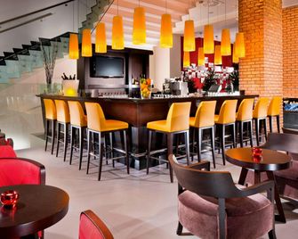 Courtyard by Marriott Budapest City Center - בודפשט - בר