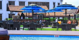 Raybow International Hotel - Sekondi-Takoradi - Bar