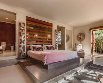 Singa Lodge - Lion Roars Hotels & Lodges - פורט אליזבת' - חדר שינה