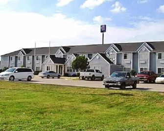 Motel 6 Mcalester Ok - McAlester - Building