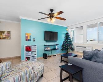 Partial Ocean View by El Yunque with pool A302 - Río Grande - Sala de estar