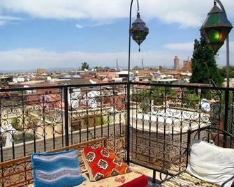 Riad Layla Rouge - Hostel - Marrakech - Balcony