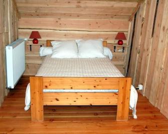 house in the Morvan natural park in quarre les tombes for 8 people - Quarré-les-Tombes - Camera da letto