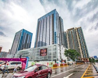 Leyu Apartment (Guilin High-Speed Railway North Station) - Guilin - Edificio