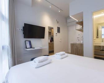 Syntagma Apartments by Olala Homes - Athens - Bedroom