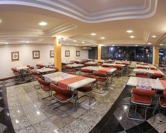Hotel Metropolitan Canoas - Canoas - Restaurant
