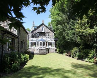 Victorian House Hotel - Ambleside - Näkymät ulkona