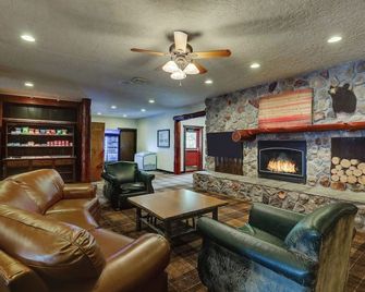 Deluxe King Bed with Private Balcony! Stoney Creek Columbia, Parking - Columbia - Σαλόνι