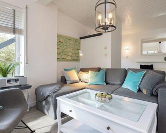 Ostseeliebe - Niendorf - Wohnzimmer