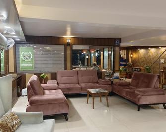Hotel Ganesha Inn - Rishikesh - Lobby