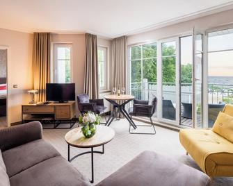Hotel Residenz Waldkrone Kühlungsborn - Kuehlungsborn - Phòng khách