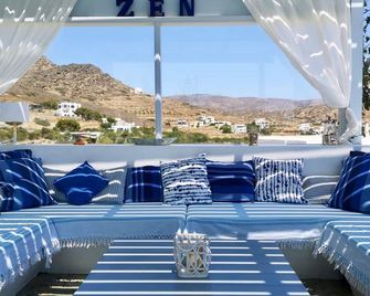 To Spiti Mas - Luxurious Cycladic House - Ios - Balcony