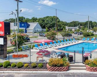 Econo Lodge Somers Point - Somers Point - Piscina