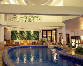 Asia Hotel Hue - Hue - Pool