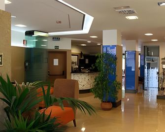 Hotel Garelos - Betanzos - Lobby