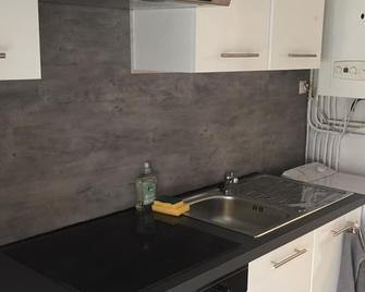 Appartement Hyper centre - Agen - アジャン - キッチン