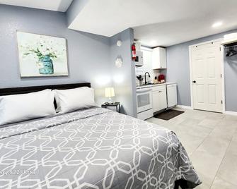 Private Getaway Studio ! - Lakeland - Habitación