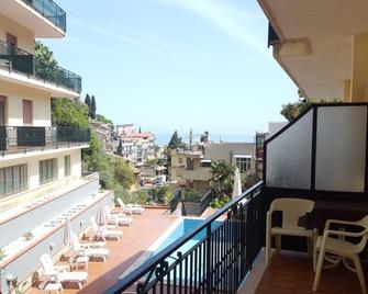 Hotel Soleado - Taormina - Balkon