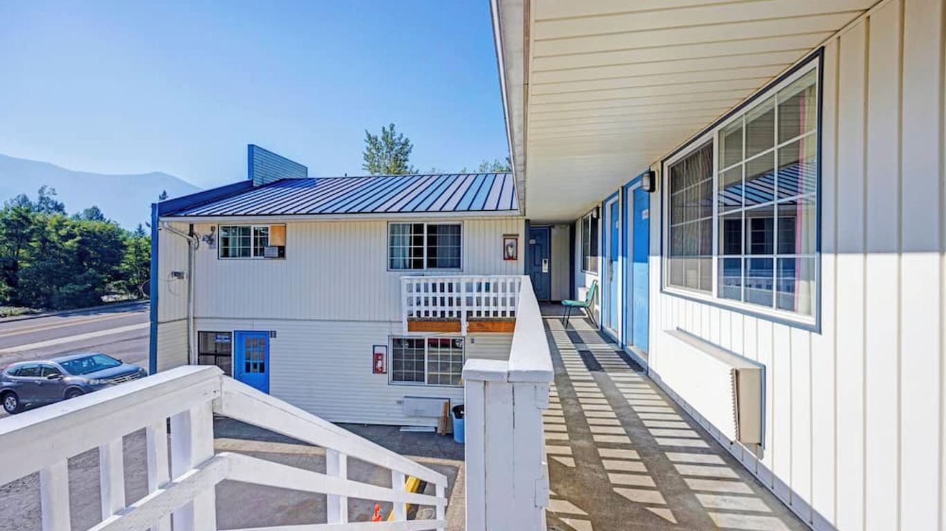 Capital O Stevenson Inn Riverside