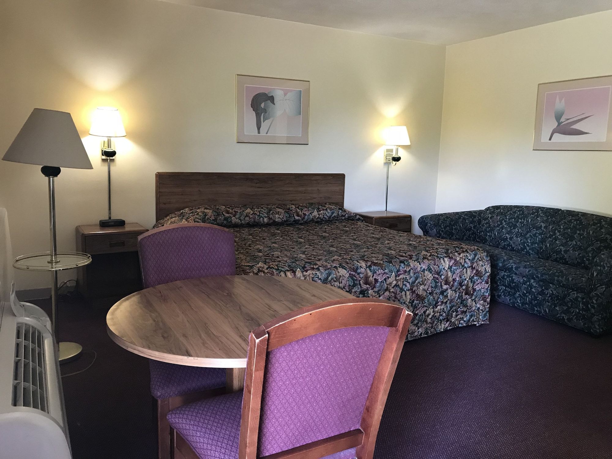 Allenwood Motel thumbnail 2