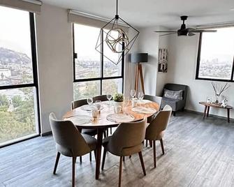 Apartment with exclusive access to shopping center - Mexico City - Dining room