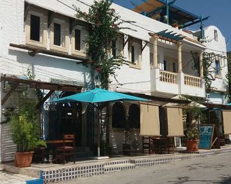 Charming studio in Hergla - Hergla - Building