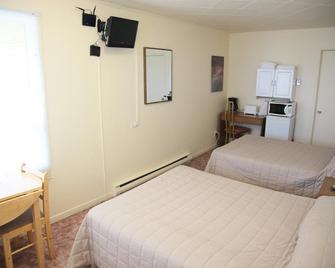 Motel Appartements le Saint-Patrick - Mont-Joli - Slaapkamer