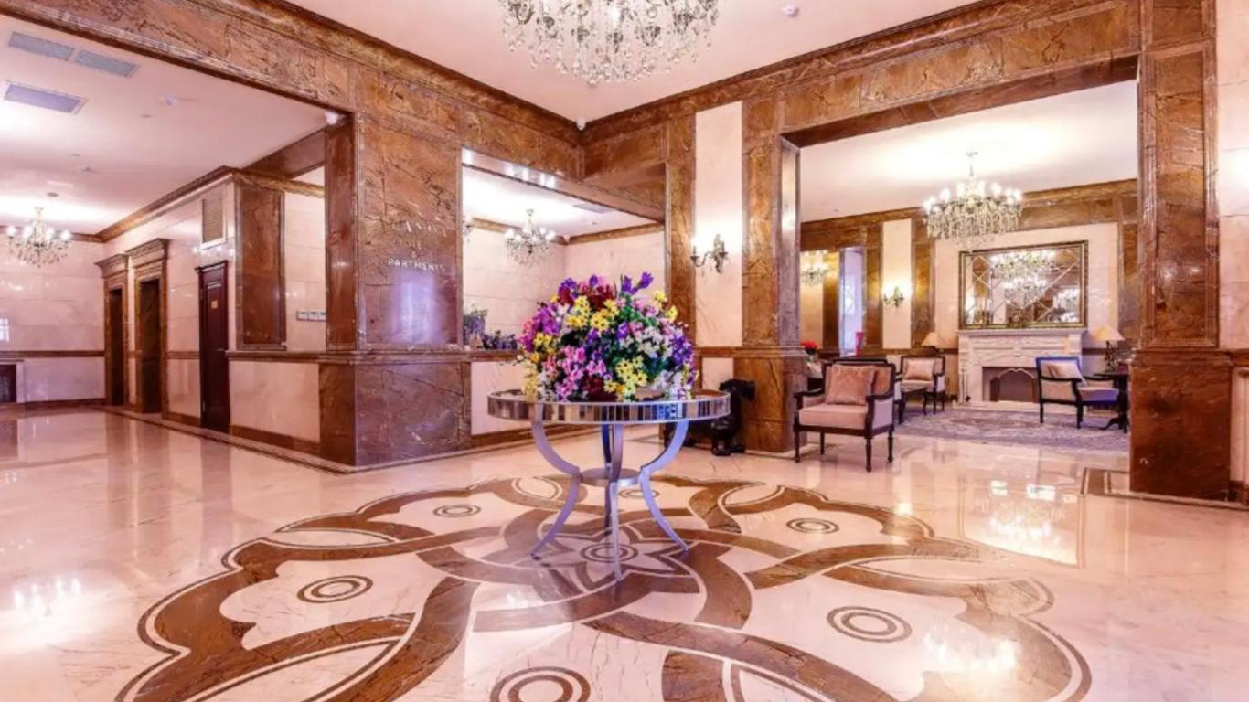 Alanda Hotel